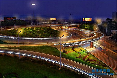 ���k���м���·�����Y�|�ľ��w�r�g